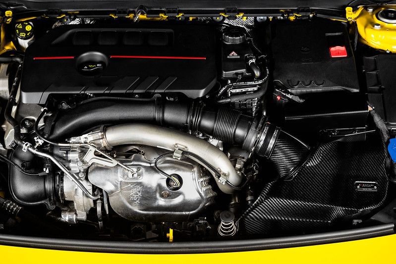 Eventuri carbon intake system for Mercedes Benz A35 AMG | CLA35 AMG and A250 