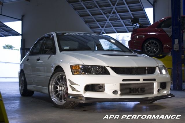 APR Performance Carbon Frontlippe für Mitsubishi Lancer Evolution 9