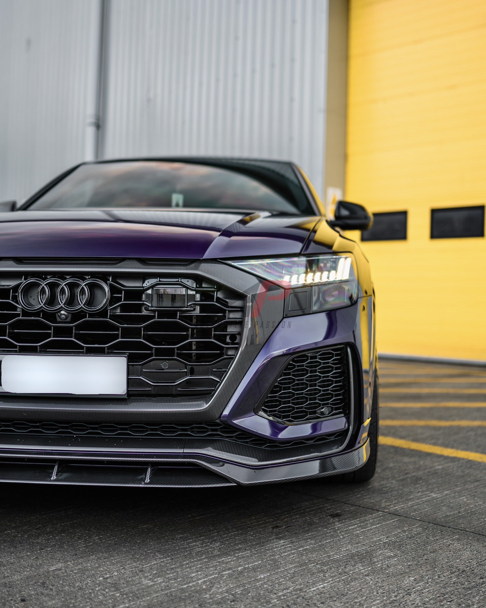 Automotive Passion Trockencarbon Frontspoilerlippe für Audi RSQ8
