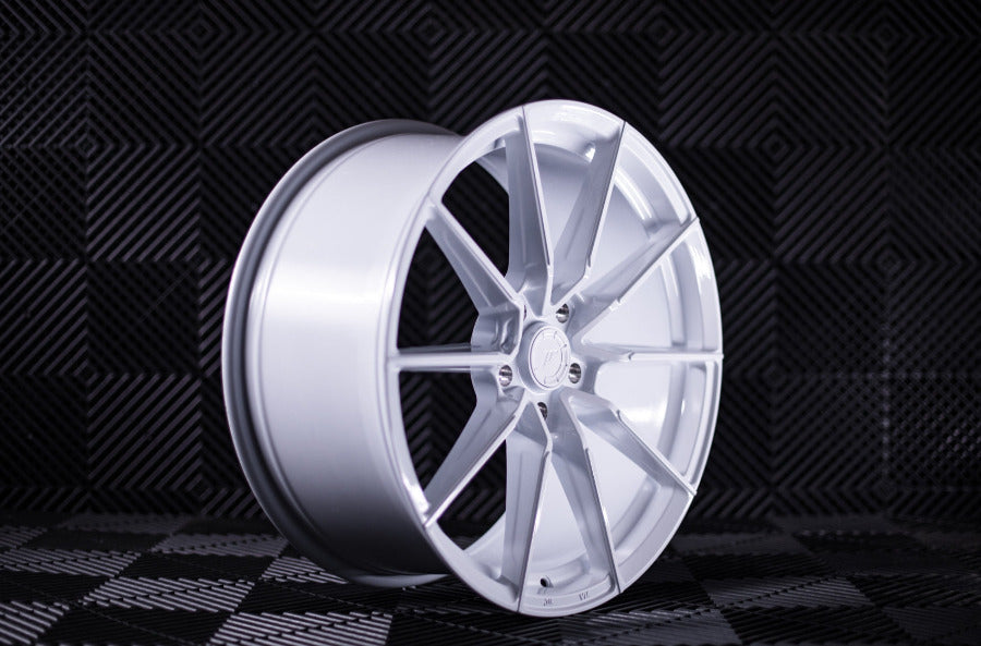 Japan Racing Wheels - SL02 White