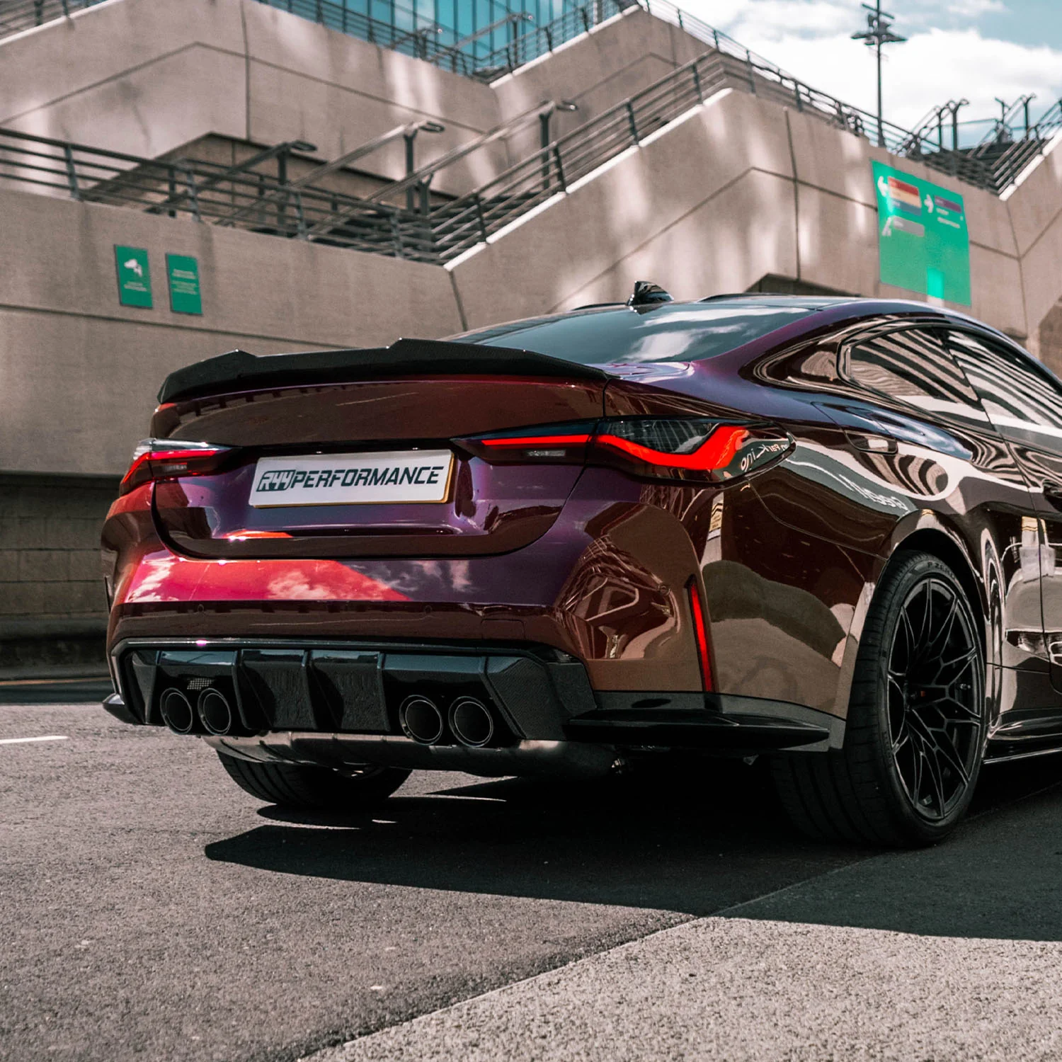 MHC+ Ducktail-Style Carbon Heckspoilerlippe passend für BMW M4 G82