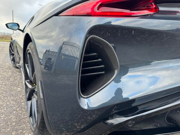 Automotive Passion - Glanz Carbon Kotflügel & Heck Lufteinlässe für Lotus Emira