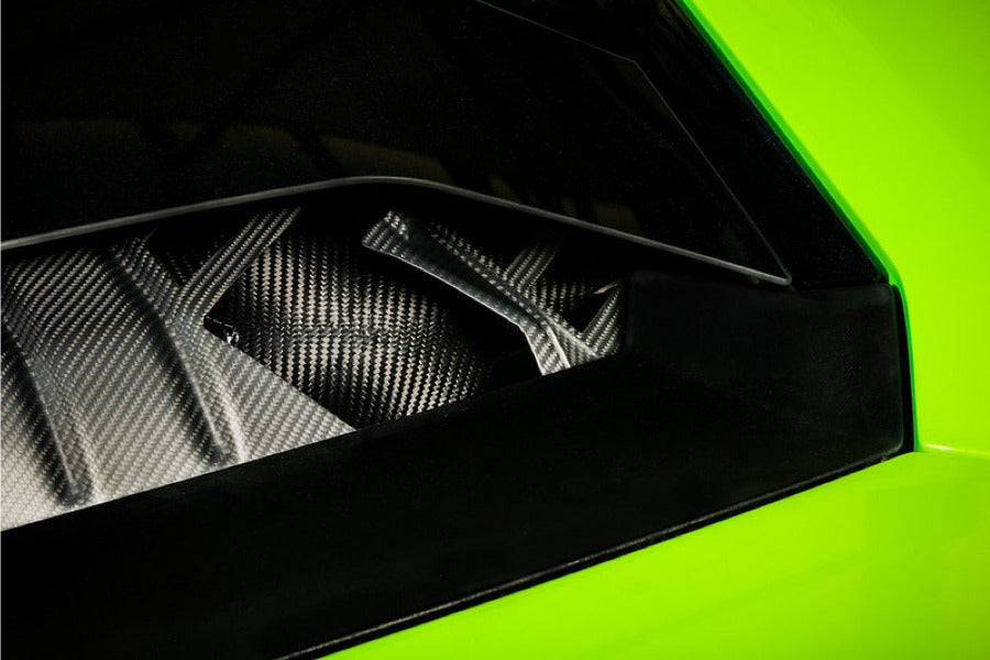 Eventuri carbon engine cover for Lamborghini Huracan 