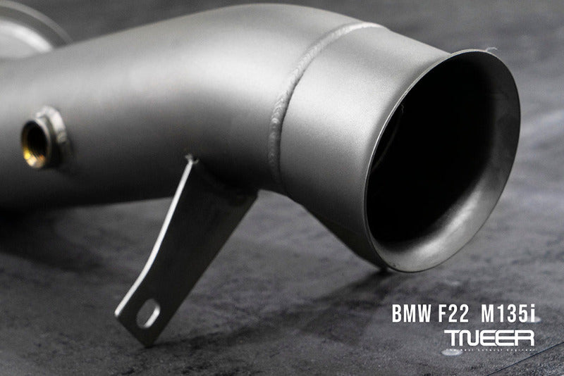 TNEER Klappenauspuffanlage für den BMW M135i F20