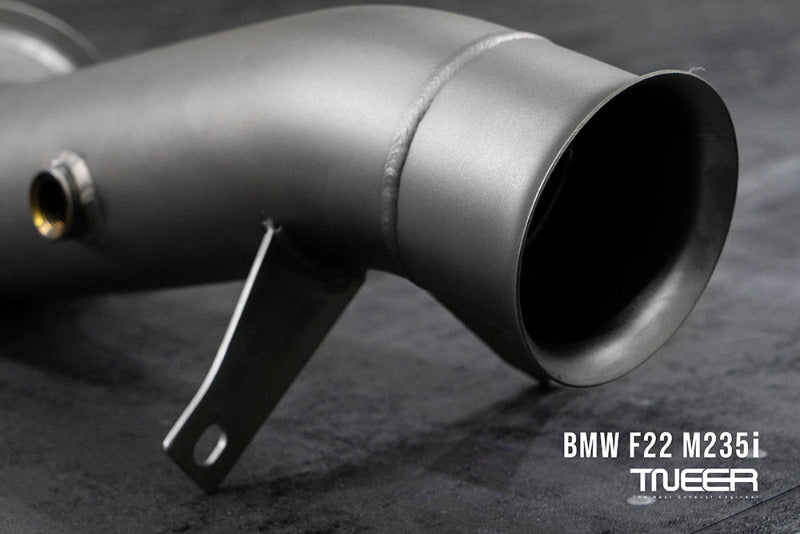 TNEER Klappenauspuffanlage für den BMW M235i F22