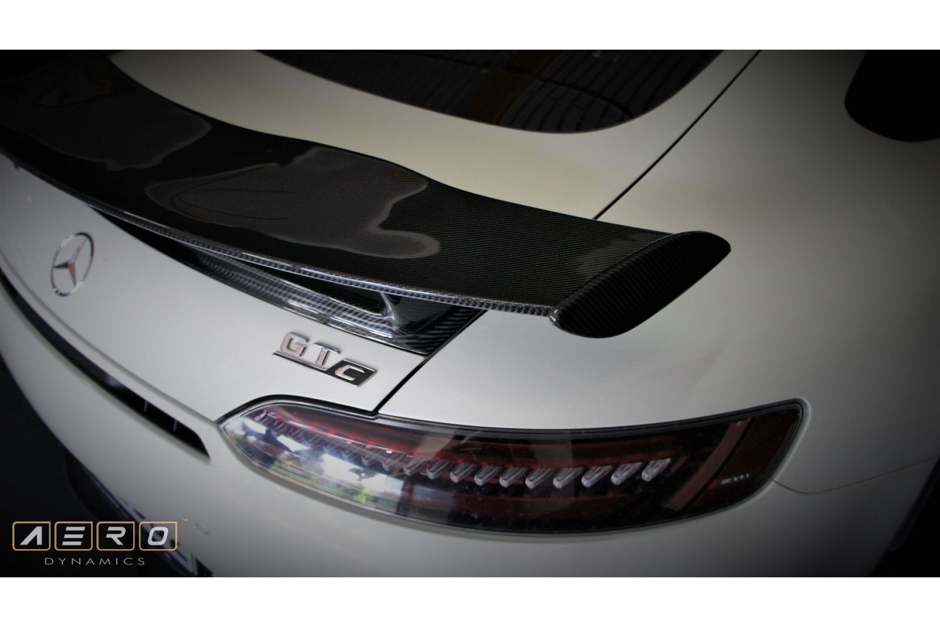 Aile arrière AERO Dynamics pour Mercedes Benz C190|R190 AMG GT/S 