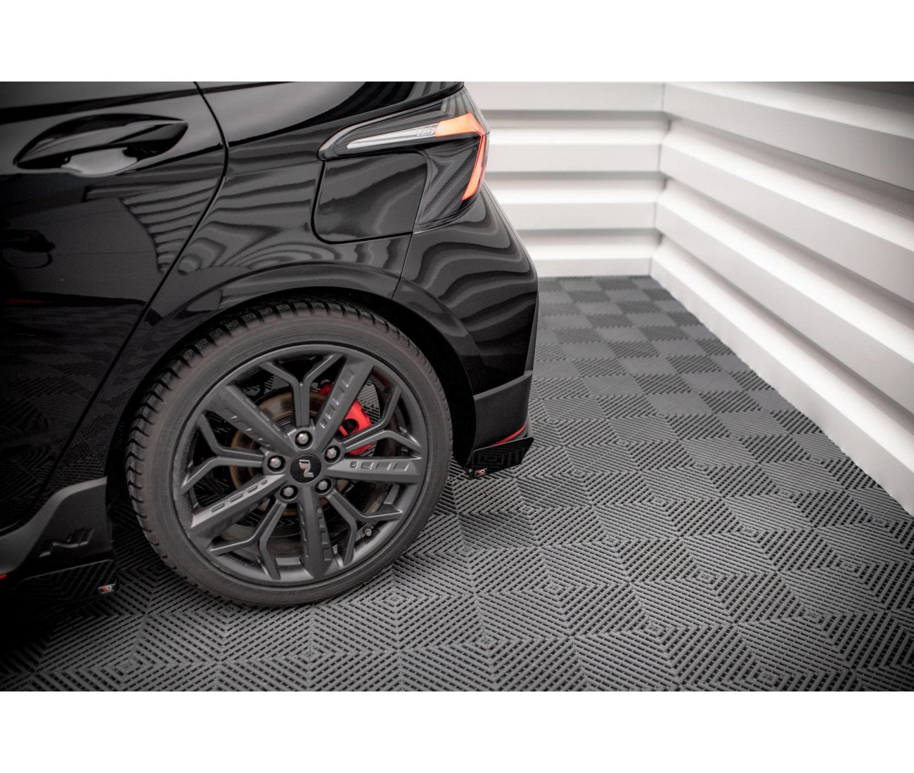 MAXTON DESIGN Bavettes latérales arrière pour Hyundai I20 N Mk3 noir brillant