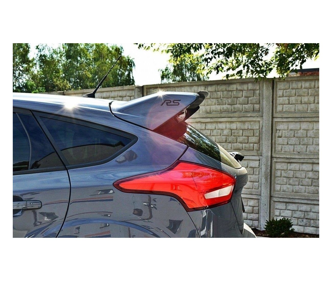 Bord détachable de fixation de spoiler arrière MAXTON DESIGN V.1 Ford Focus RS Mk3 